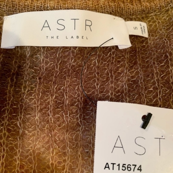 NWT ASTR x REVOLVE Brown Tan Ombre V Neck Wool Blend Pullover Sweater Size Small - Picture 5 of 7